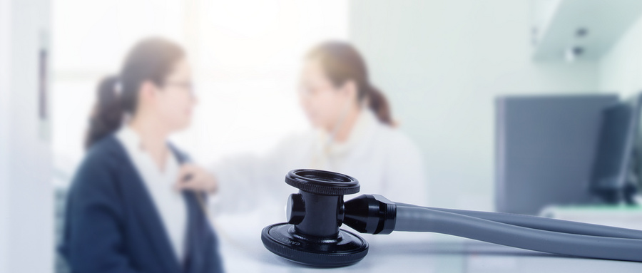 子宫镜检查：打开女性健康的“可视化窗口“